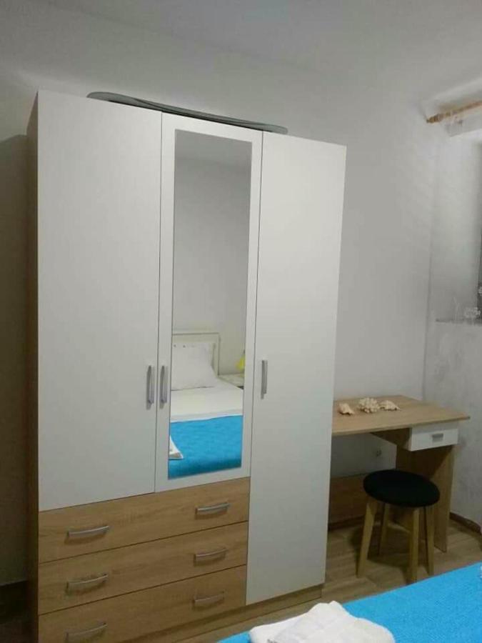 Apartmani Ruzmarin - Seget Donji, Trogir Exterior photo