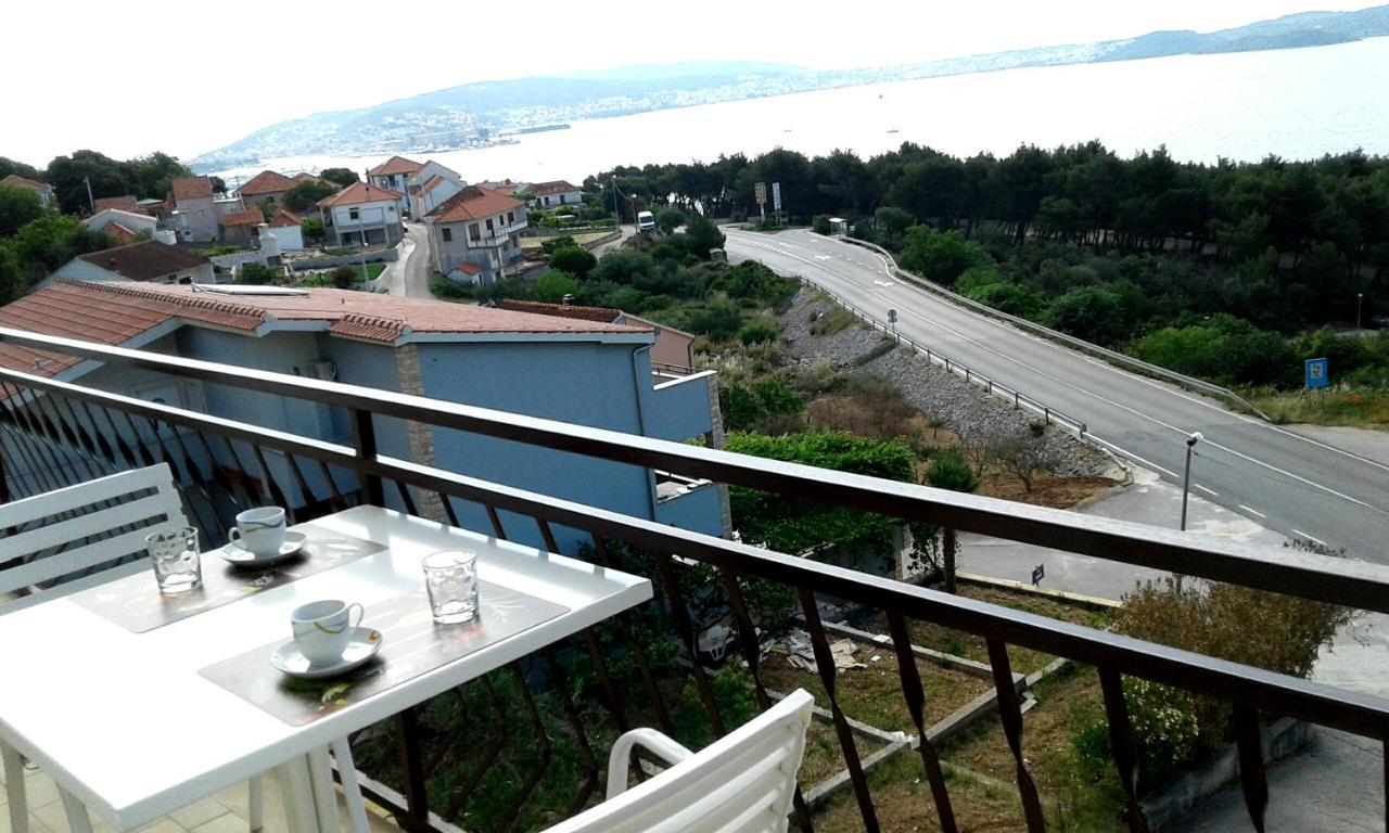 Apartmani Ruzmarin - Seget Donji, Trogir Exterior photo