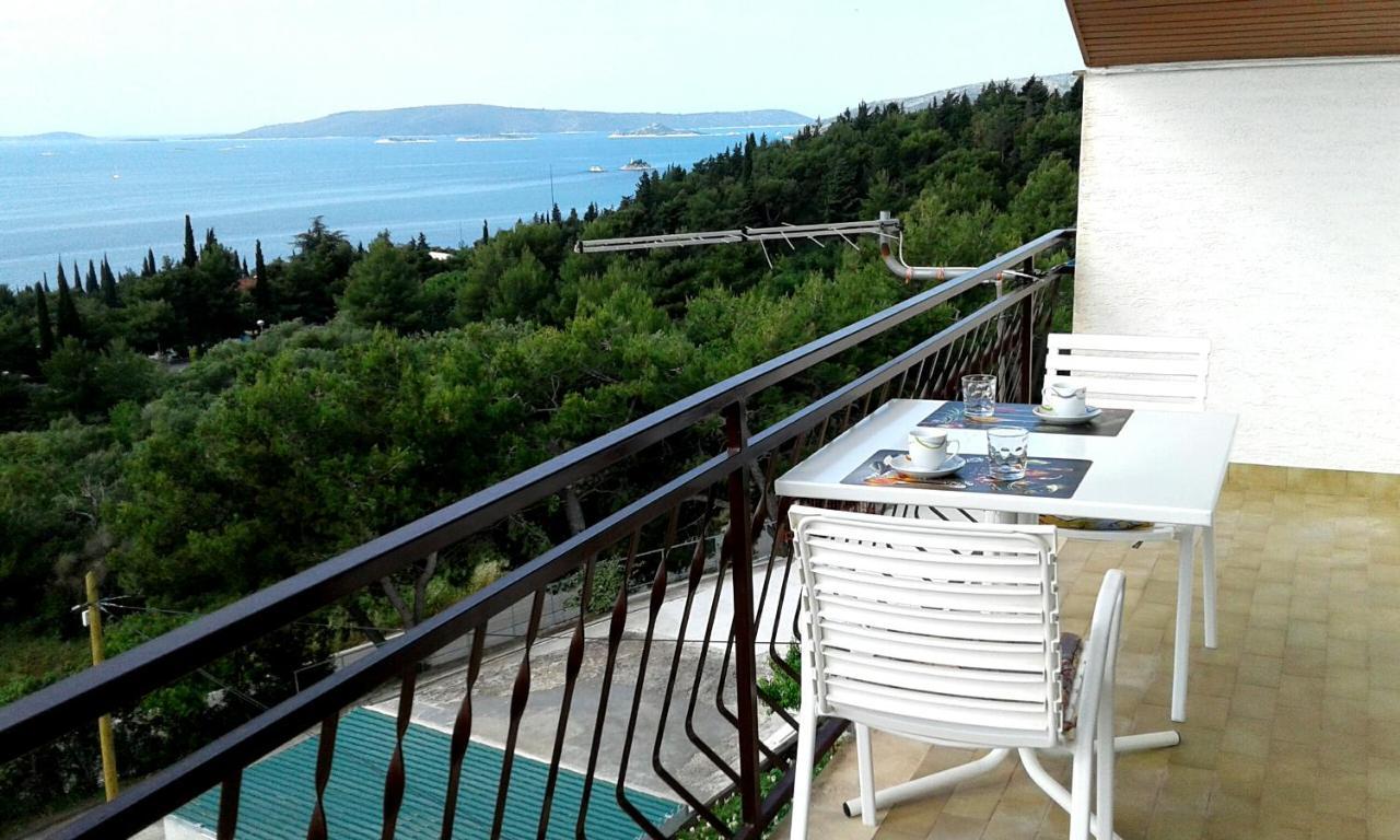 Apartmani Ruzmarin - Seget Donji, Trogir Exterior photo