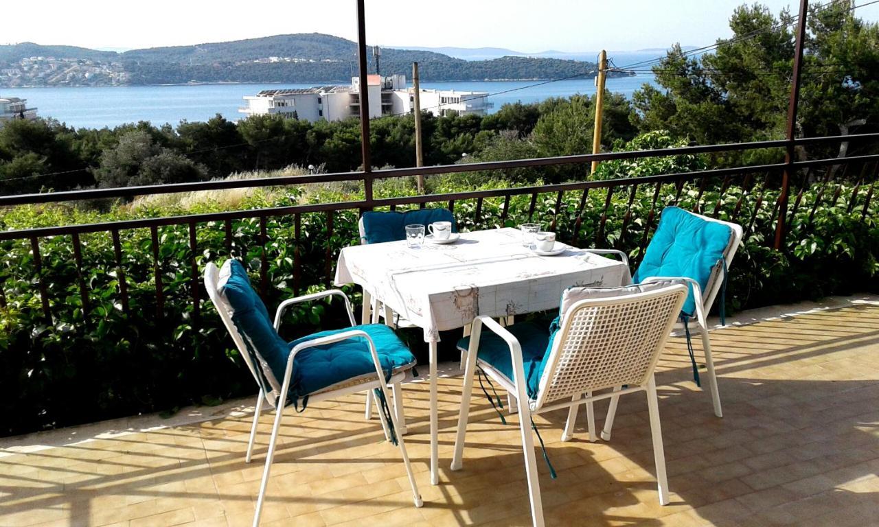 Apartmani Ruzmarin - Seget Donji, Trogir Exterior photo