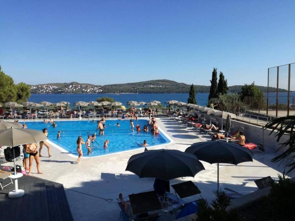 Apartmani Ruzmarin - Seget Donji, Trogir Exterior photo