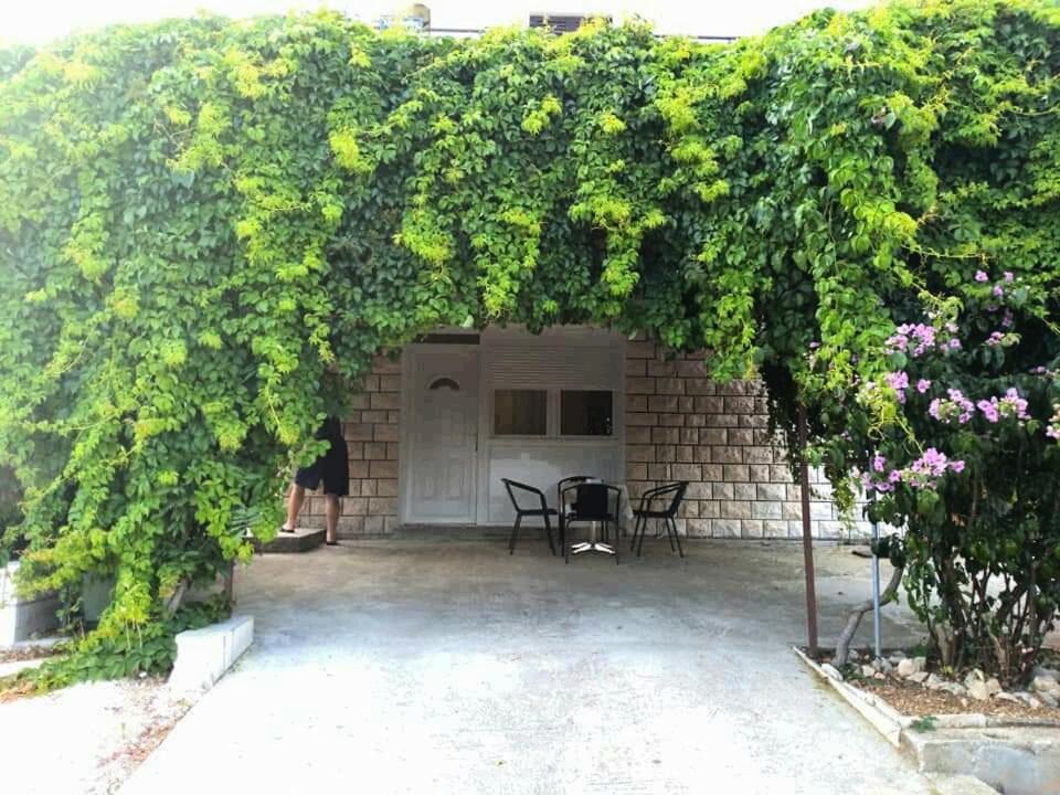 Apartmani Ruzmarin - Seget Donji, Trogir Exterior photo