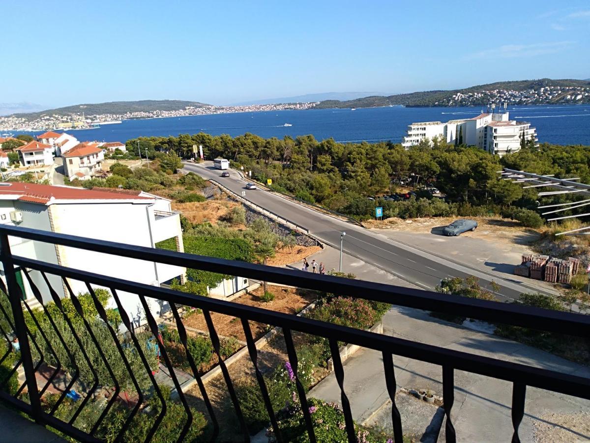 Apartmani Ruzmarin - Seget Donji, Trogir Exterior photo